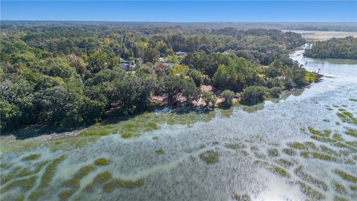 17 Earline Drive