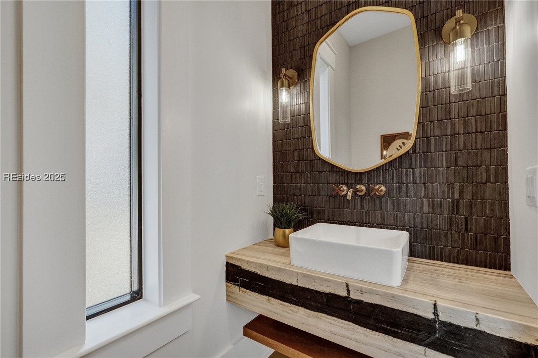 35 Rose Dhu Creek Plantation Drive