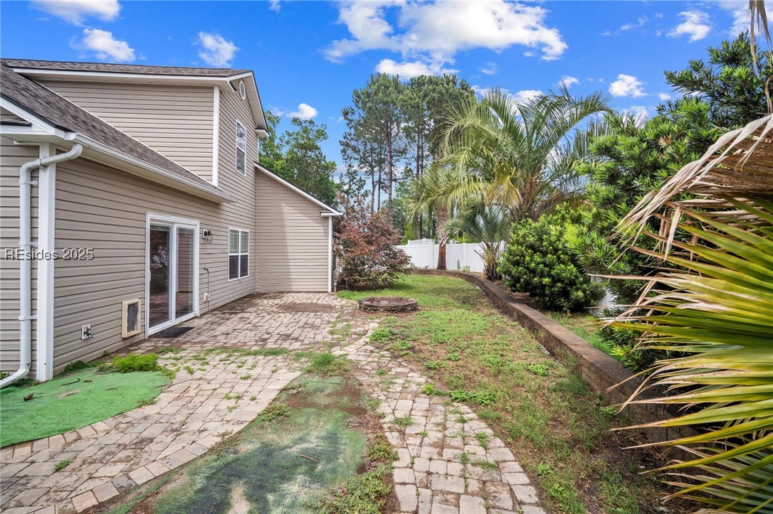 6 Broadland Circle