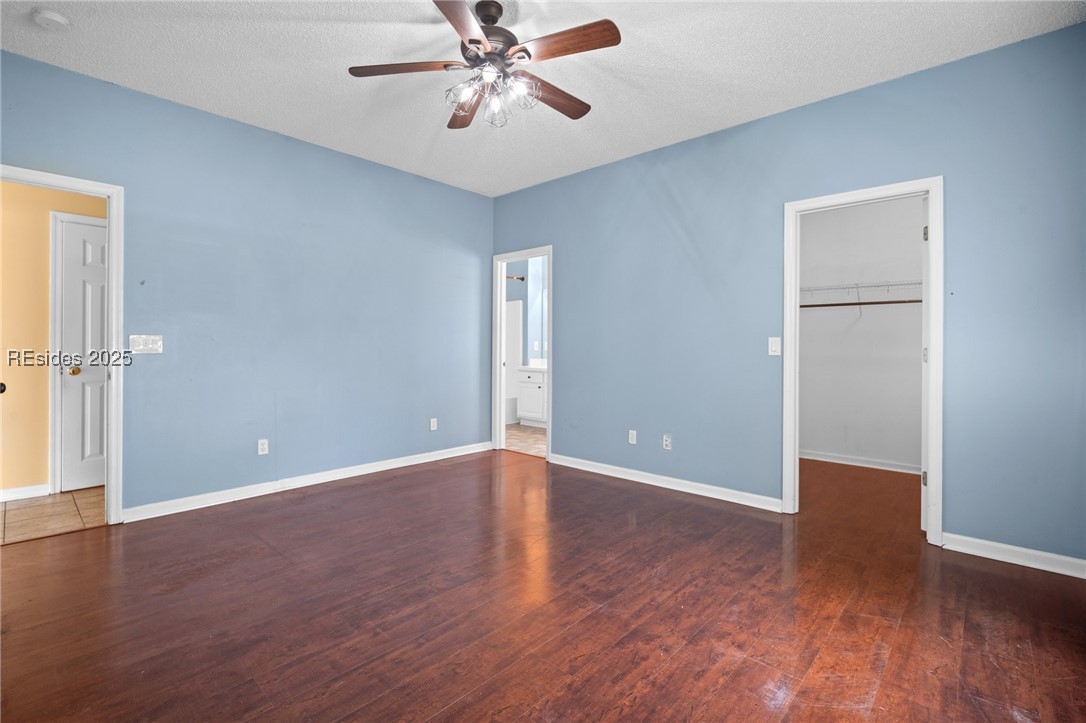6 Broadland Circle