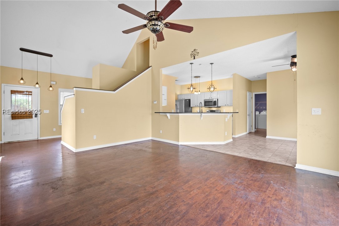 6 Broadland Circle