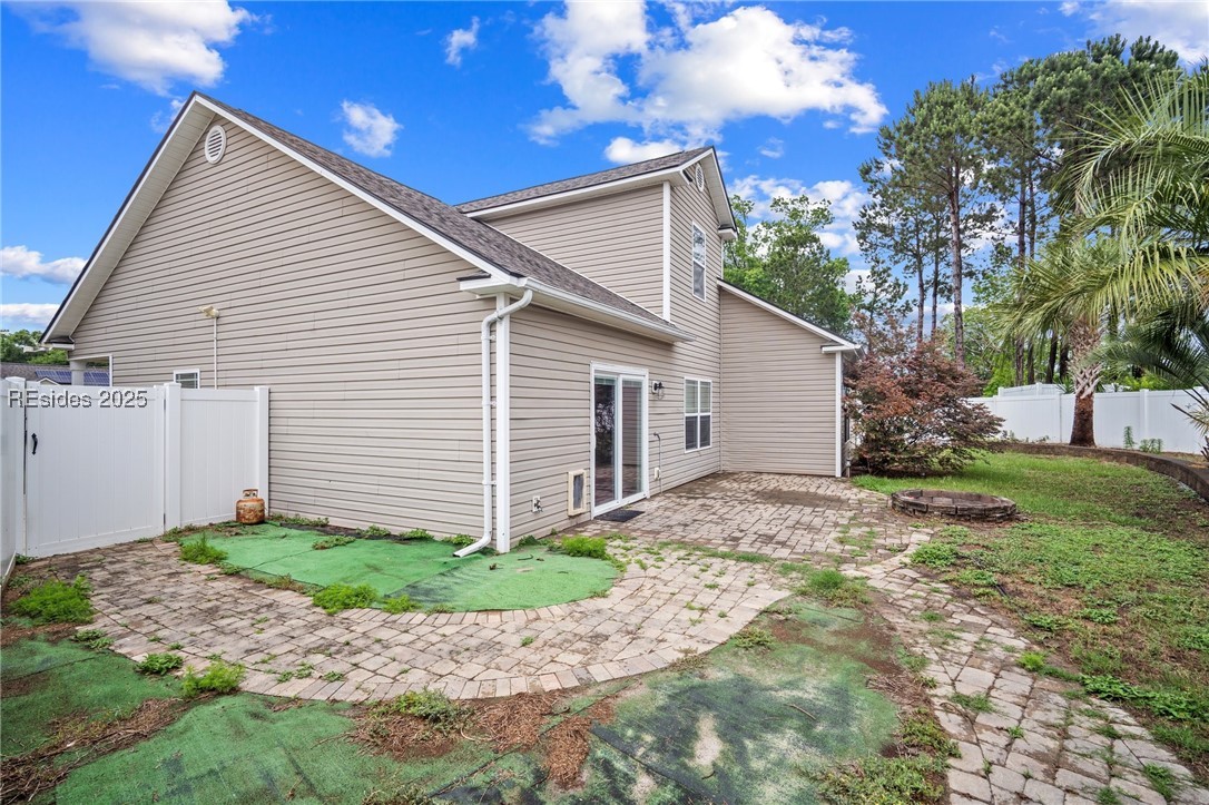 6 Broadland Circle