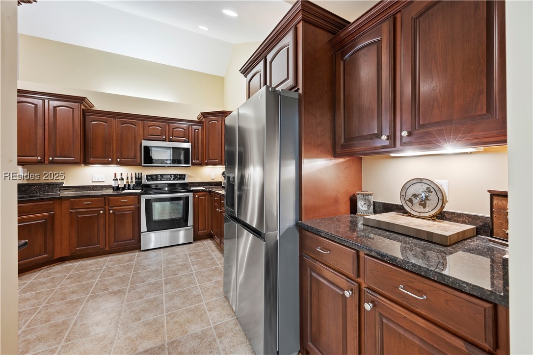2070 Abbey Glen Way Unit: 2070