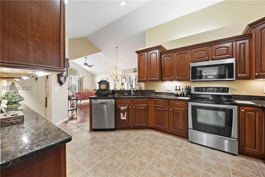 2070 Abbey Glen Way Unit: 2070
