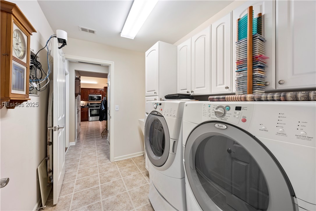 2070 Abbey Glen Way Unit: 2070