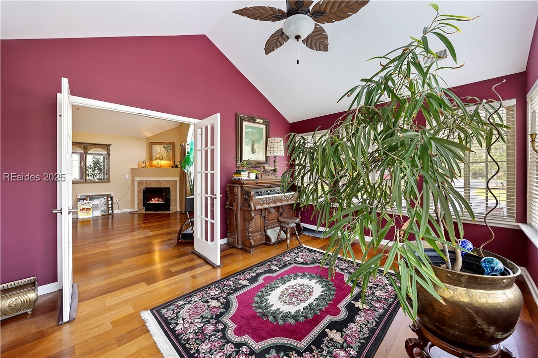 2070 Abbey Glen Way Unit: 2070