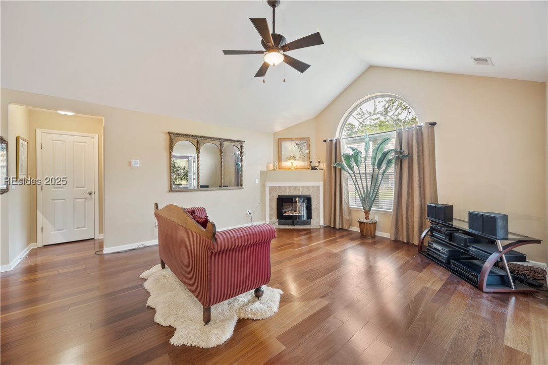 2070 Abbey Glen Way Unit: 2070