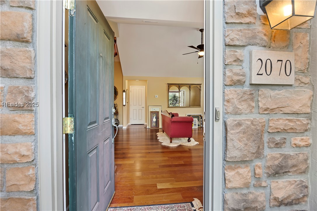 2070 Abbey Glen Way Unit: 2070