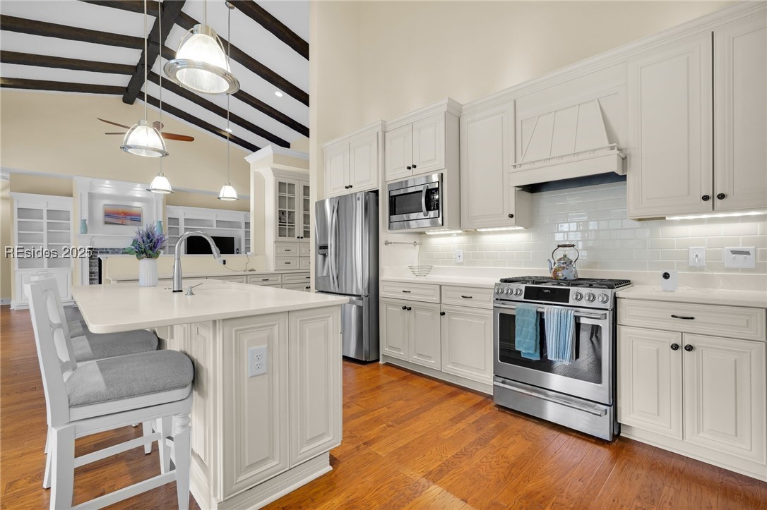 222 Hampton Lake Drive