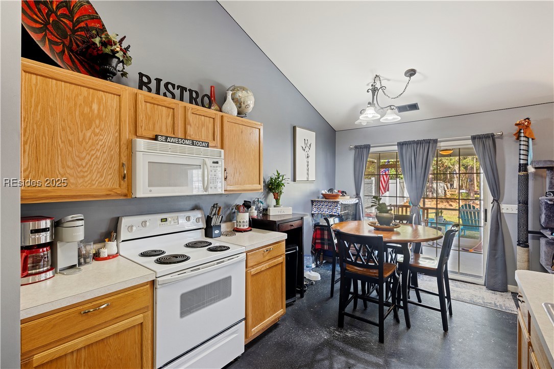 14 Spruce Drive