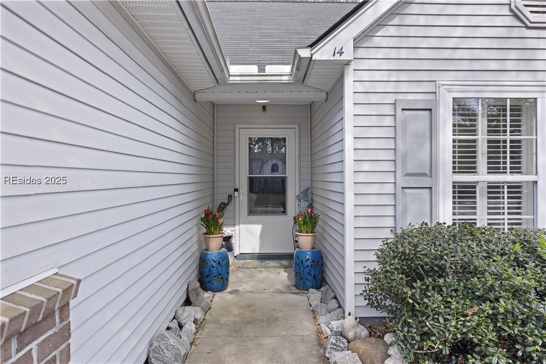 14 Spruce Drive