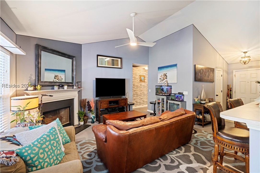 14 Spruce Drive