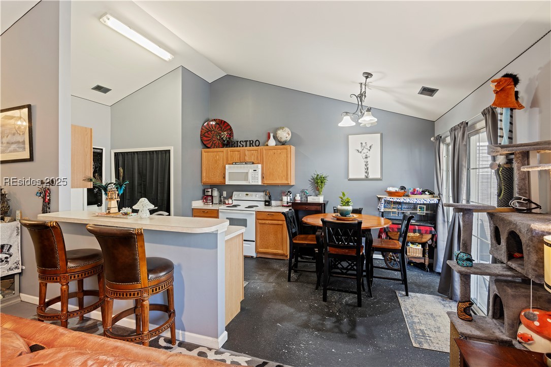 14 Spruce Drive