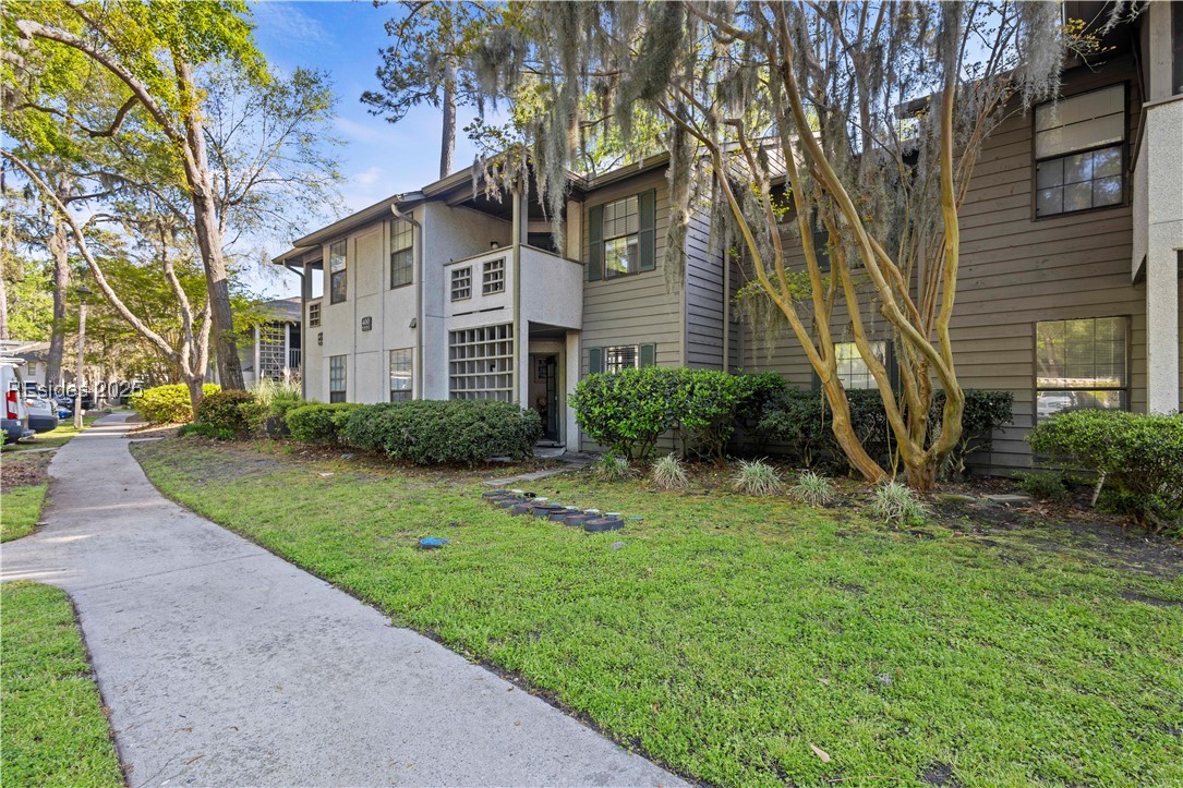 30 Mathews Drive Unit: 401