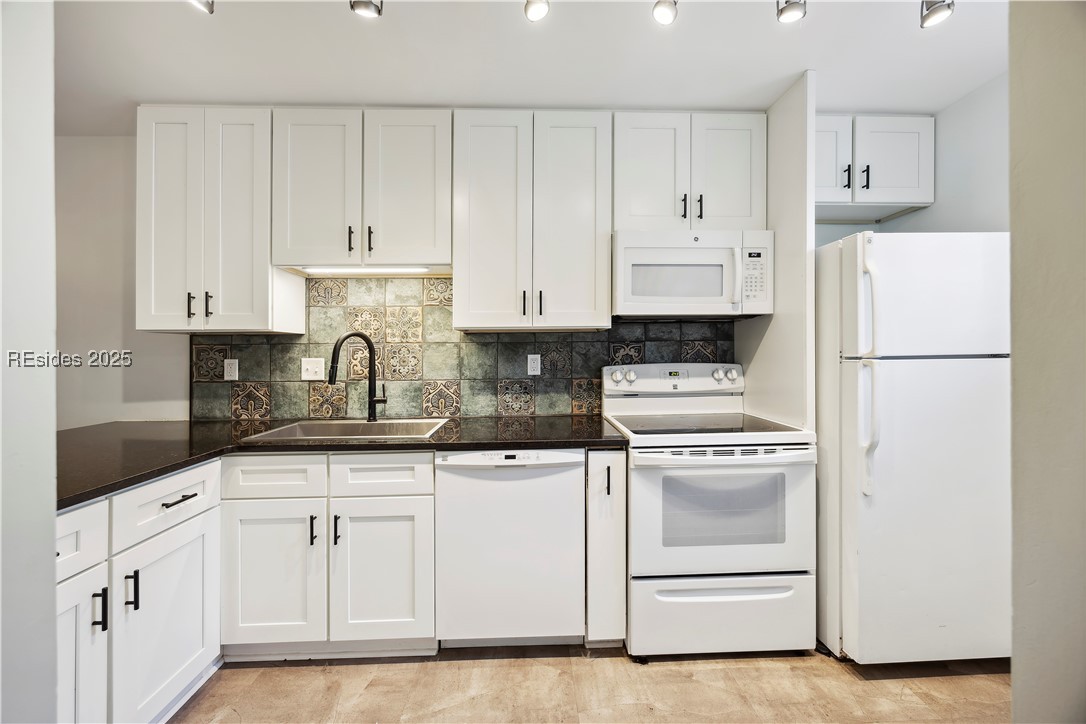 155 Dillon Road Unit: 1821