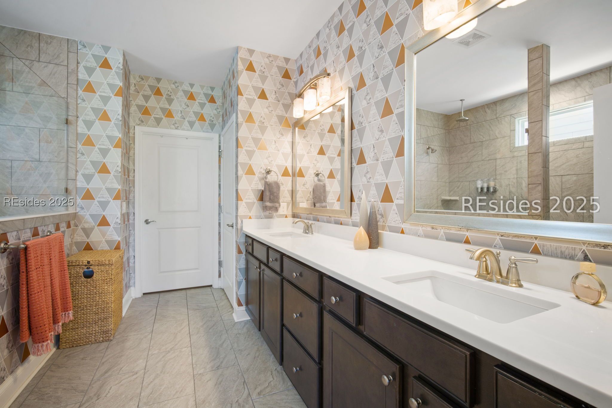 1726 Freshwater Lane