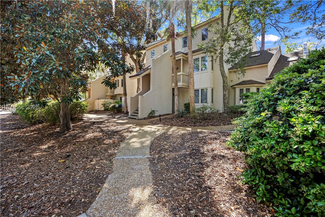 24 Deallyon Avenue Unit: 13