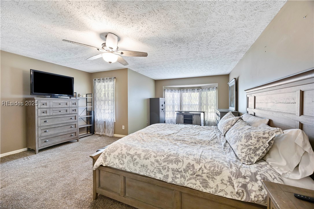 18 Lake View Court