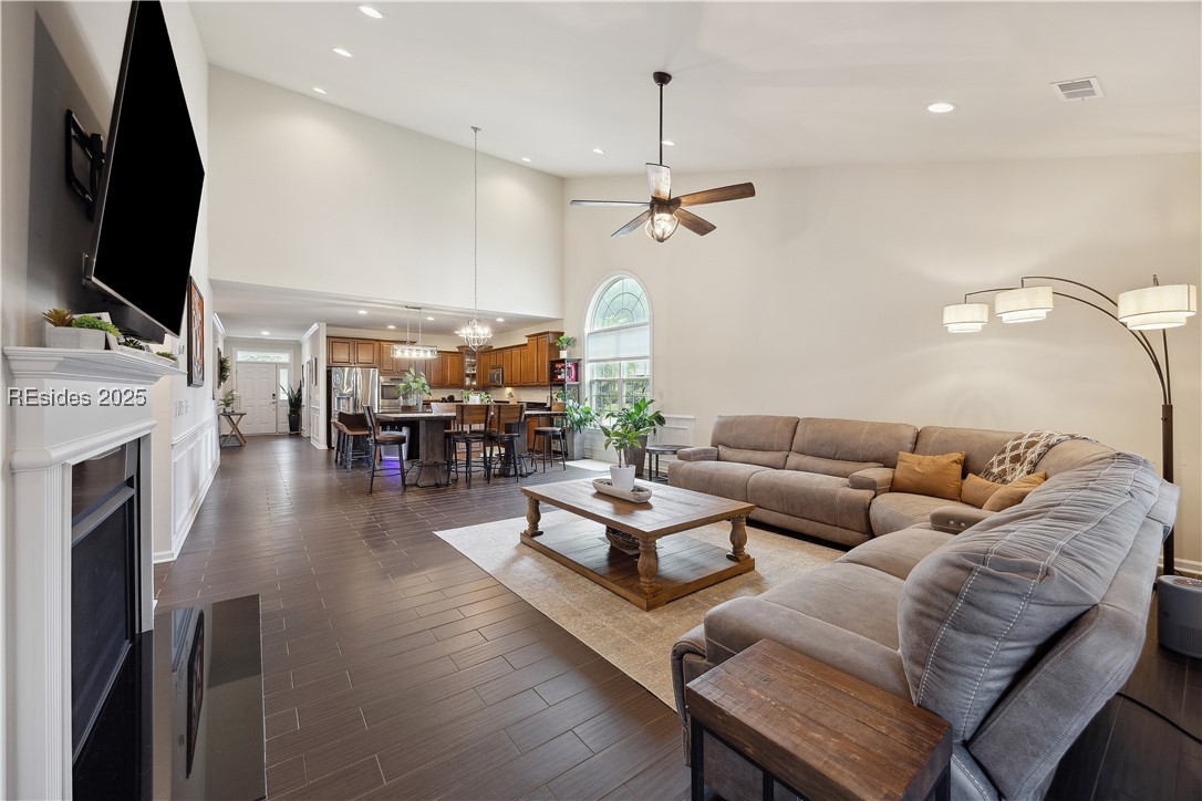 36 Independence Place