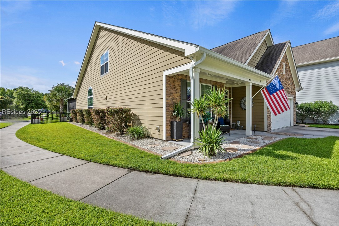 36 Independence Place