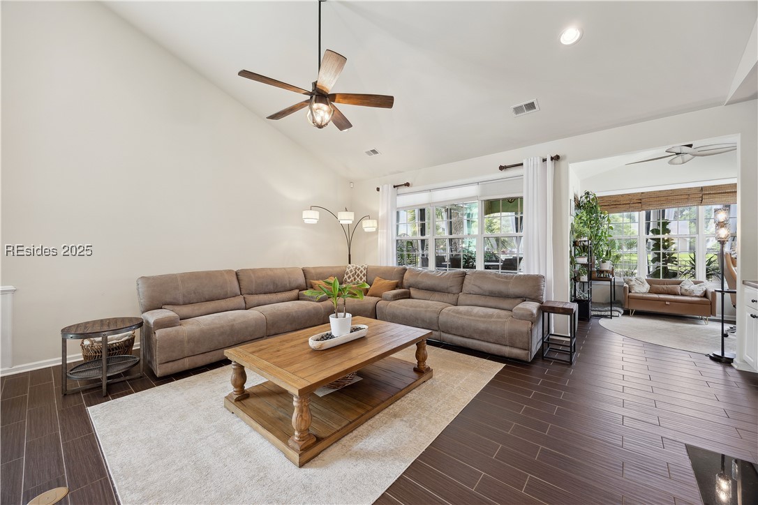 36 Independence Place