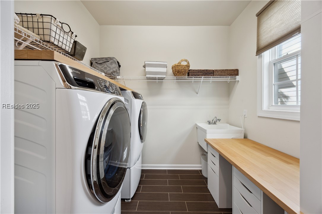 36 Independence Place