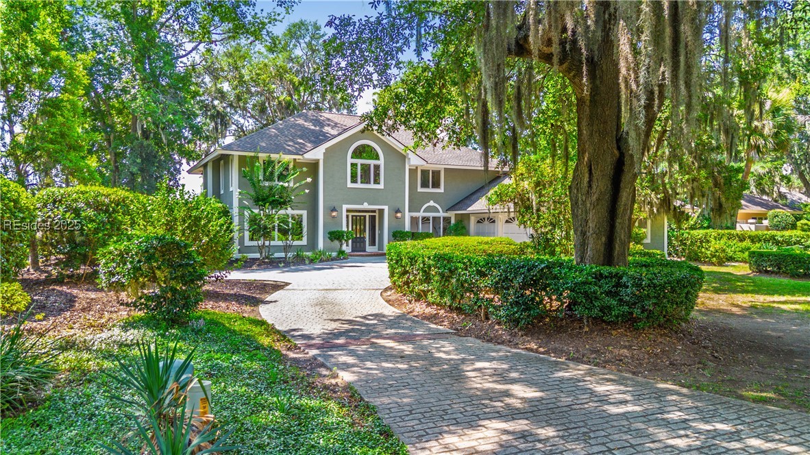 25 Old Fort Drive