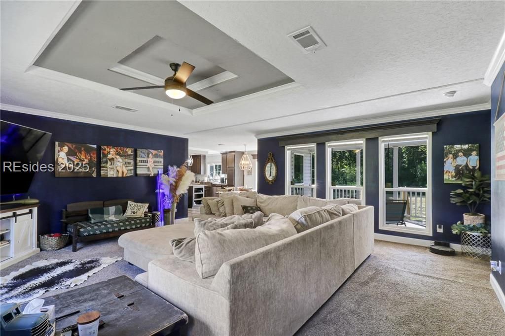 18 Ponderosa Drive