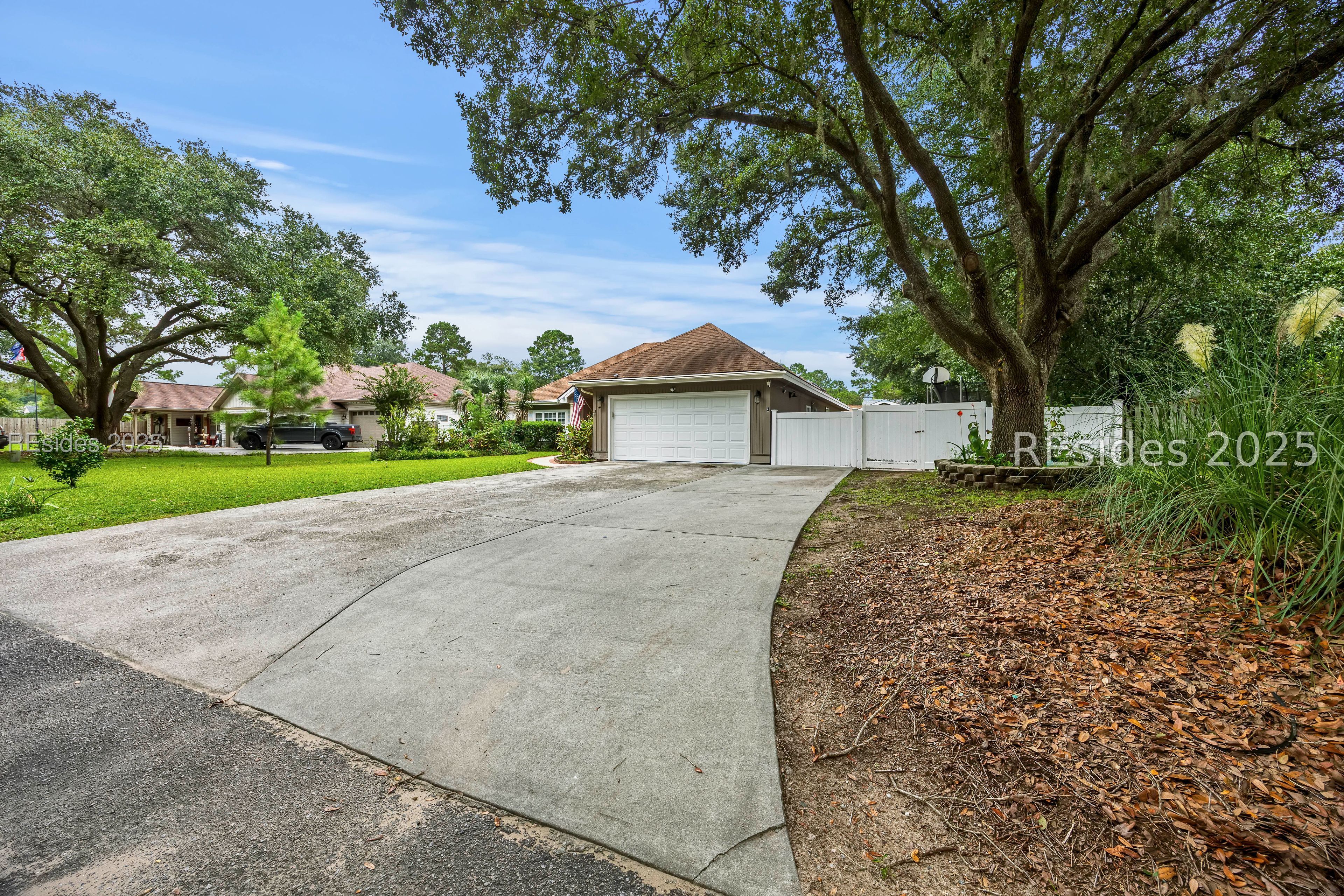 3 Windtree Lane
