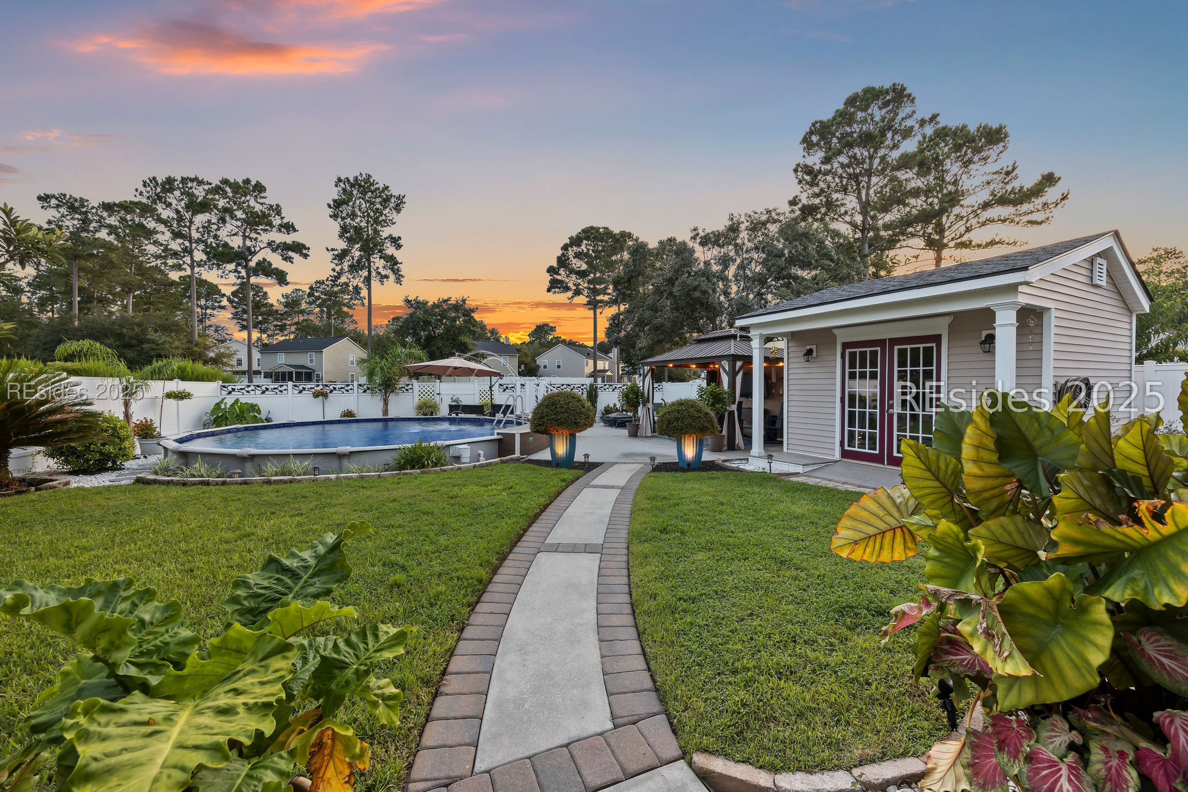 99 Pine Ridge Drive