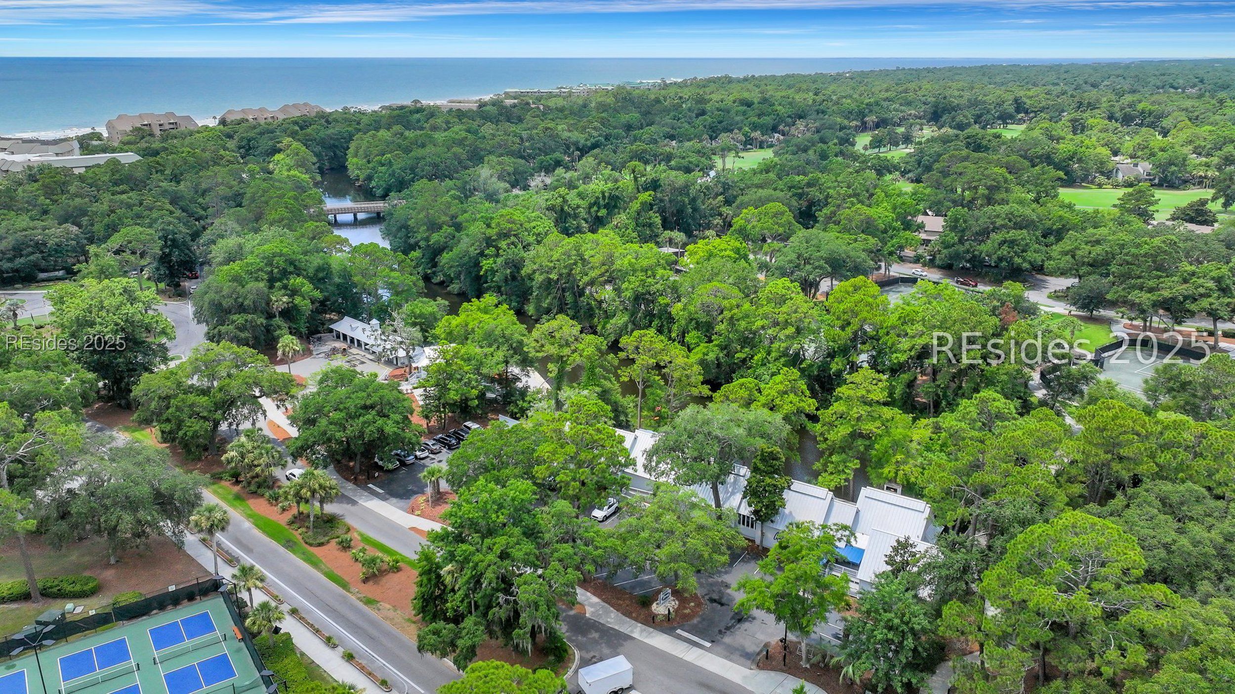 45 Queens Folly Road Unit: 613