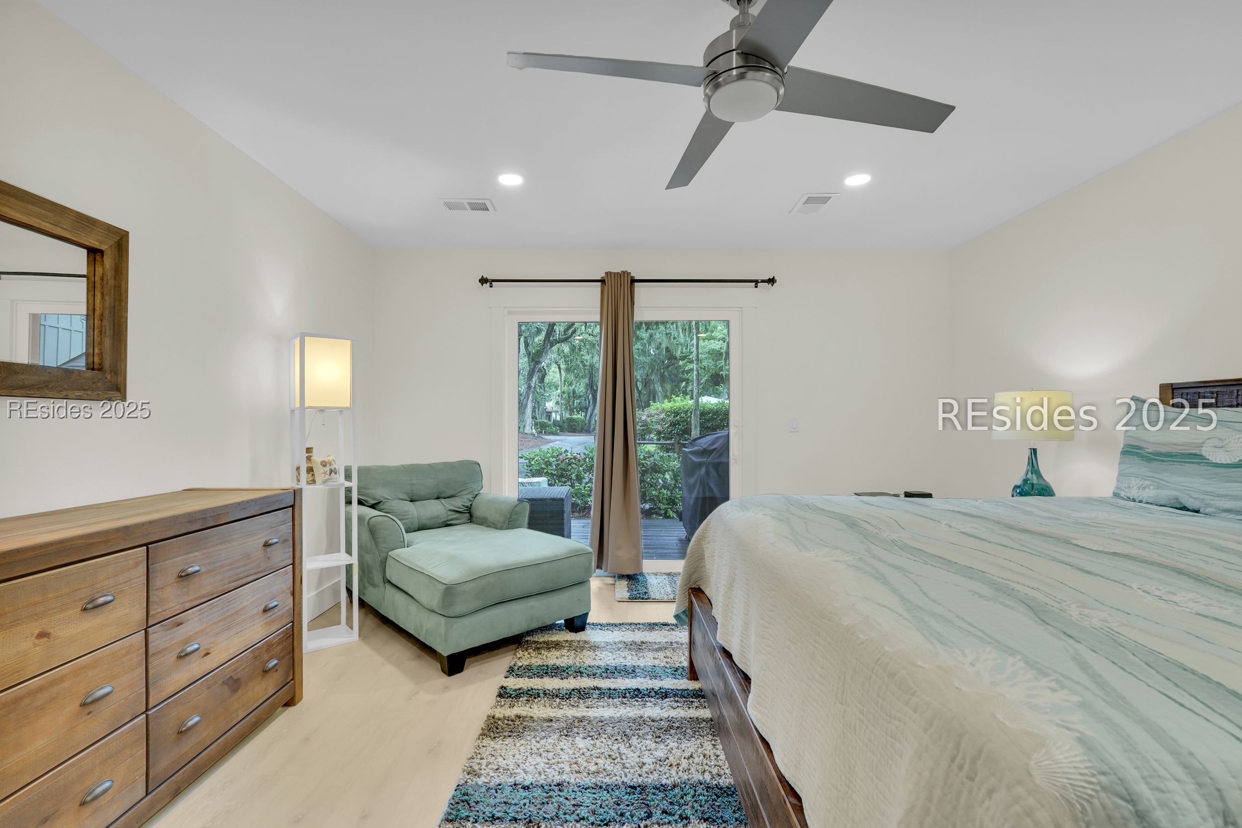 45 Queens Folly Road Unit: 613