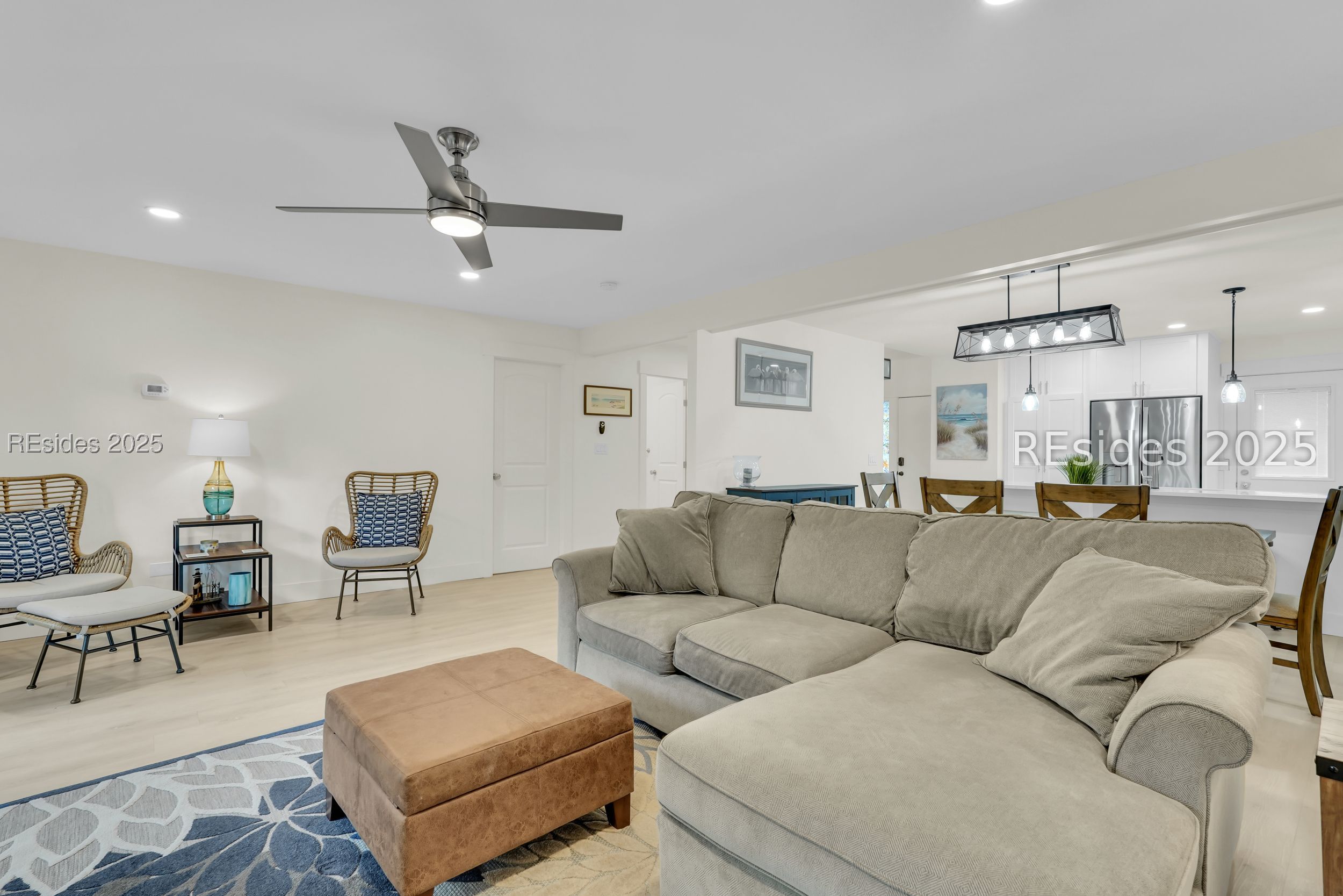 45 Queens Folly Road Unit: 613