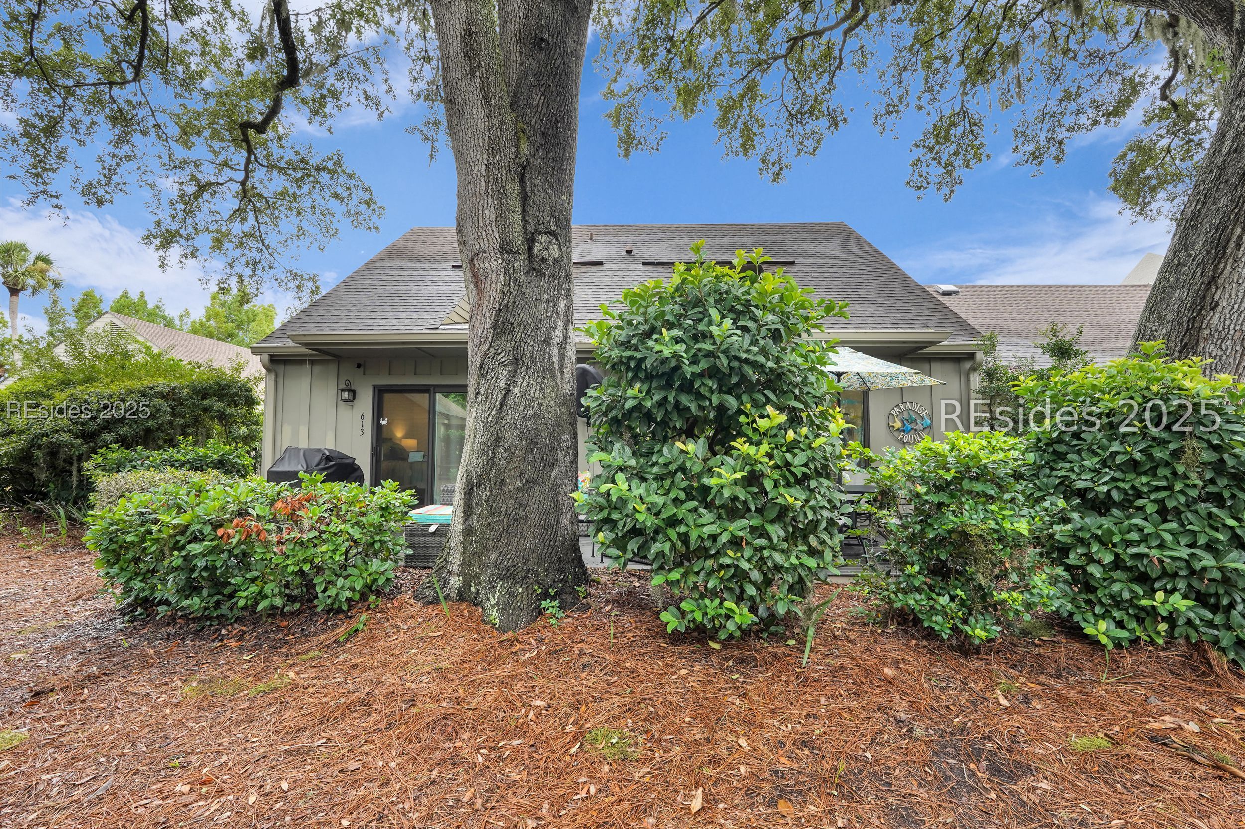 45 Queens Folly Road Unit: 613