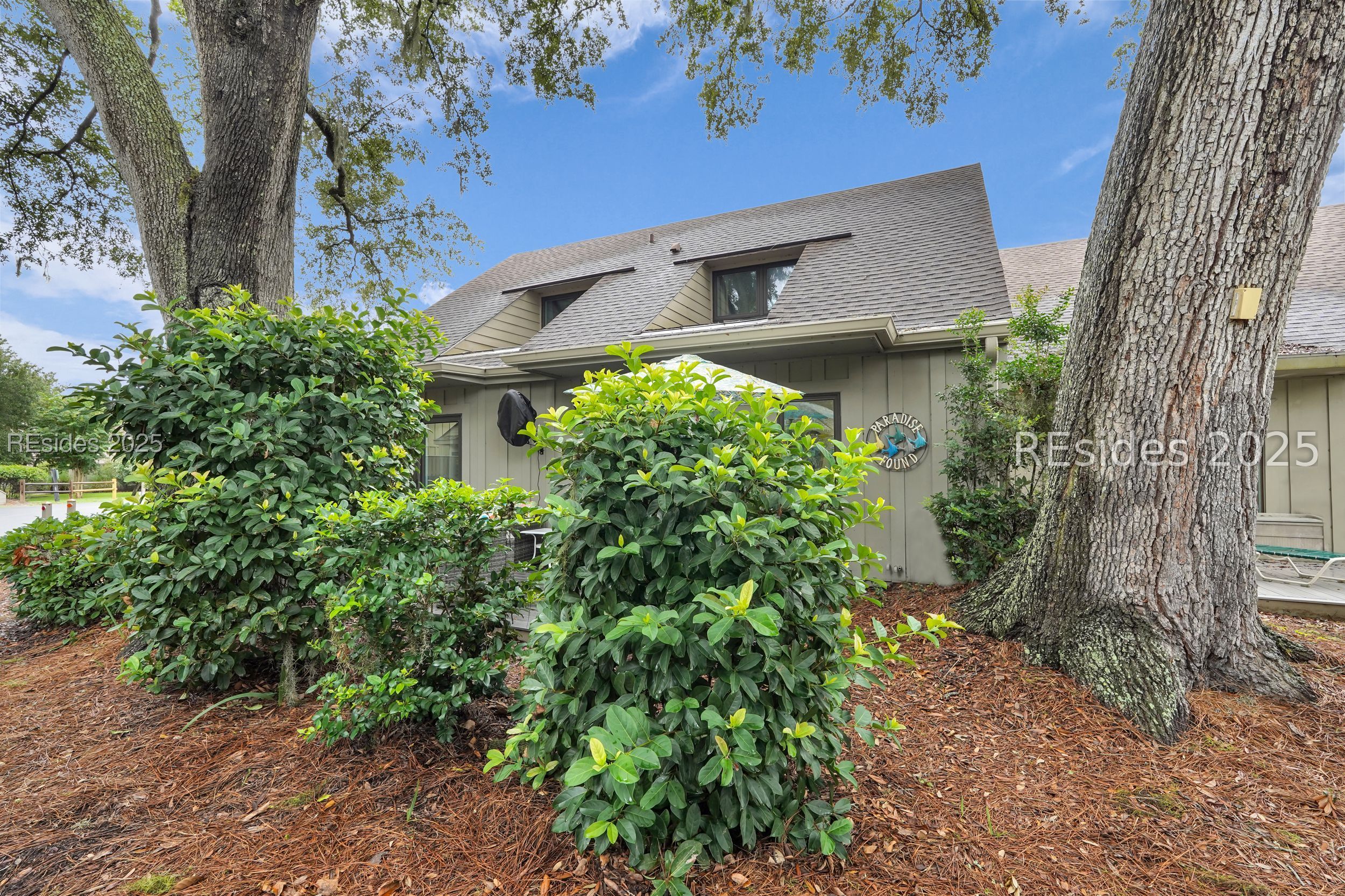 45 Queens Folly Road Unit: 613