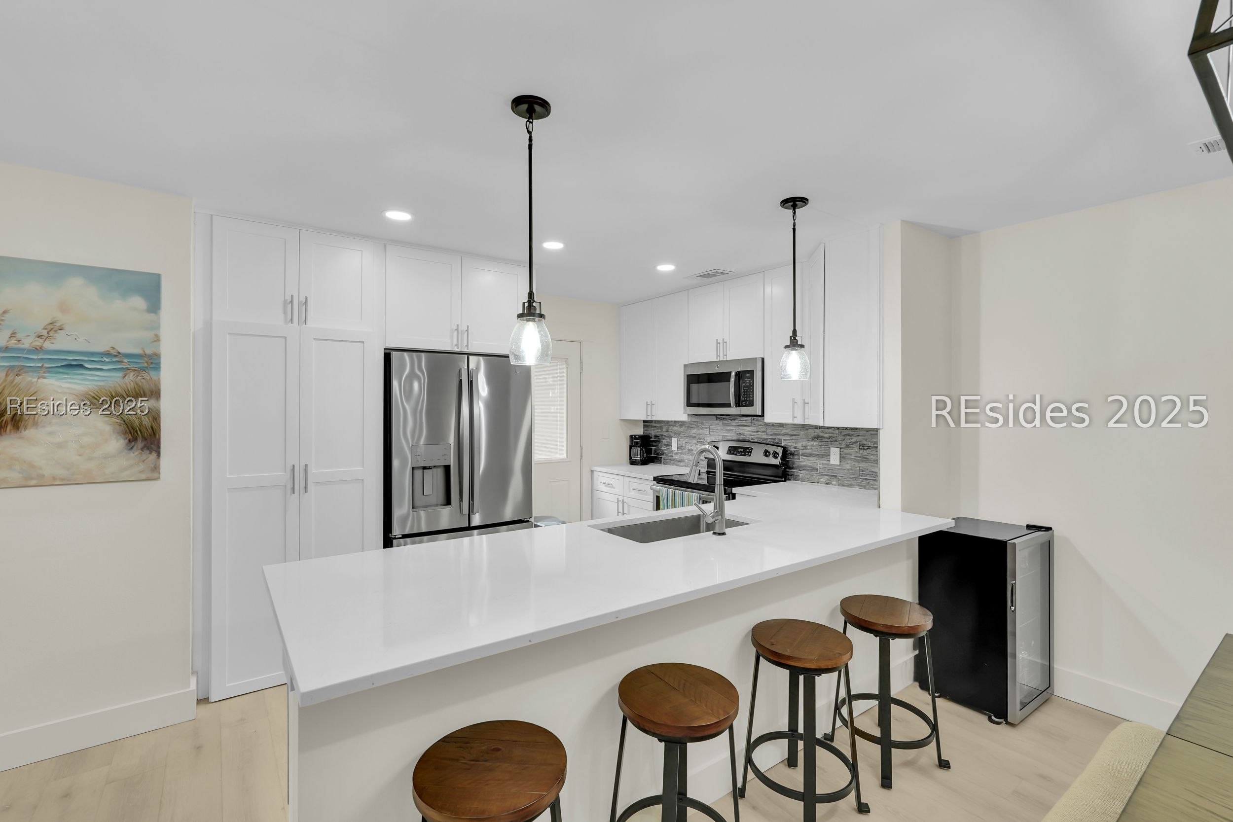 45 Queens Folly Road Unit: 613