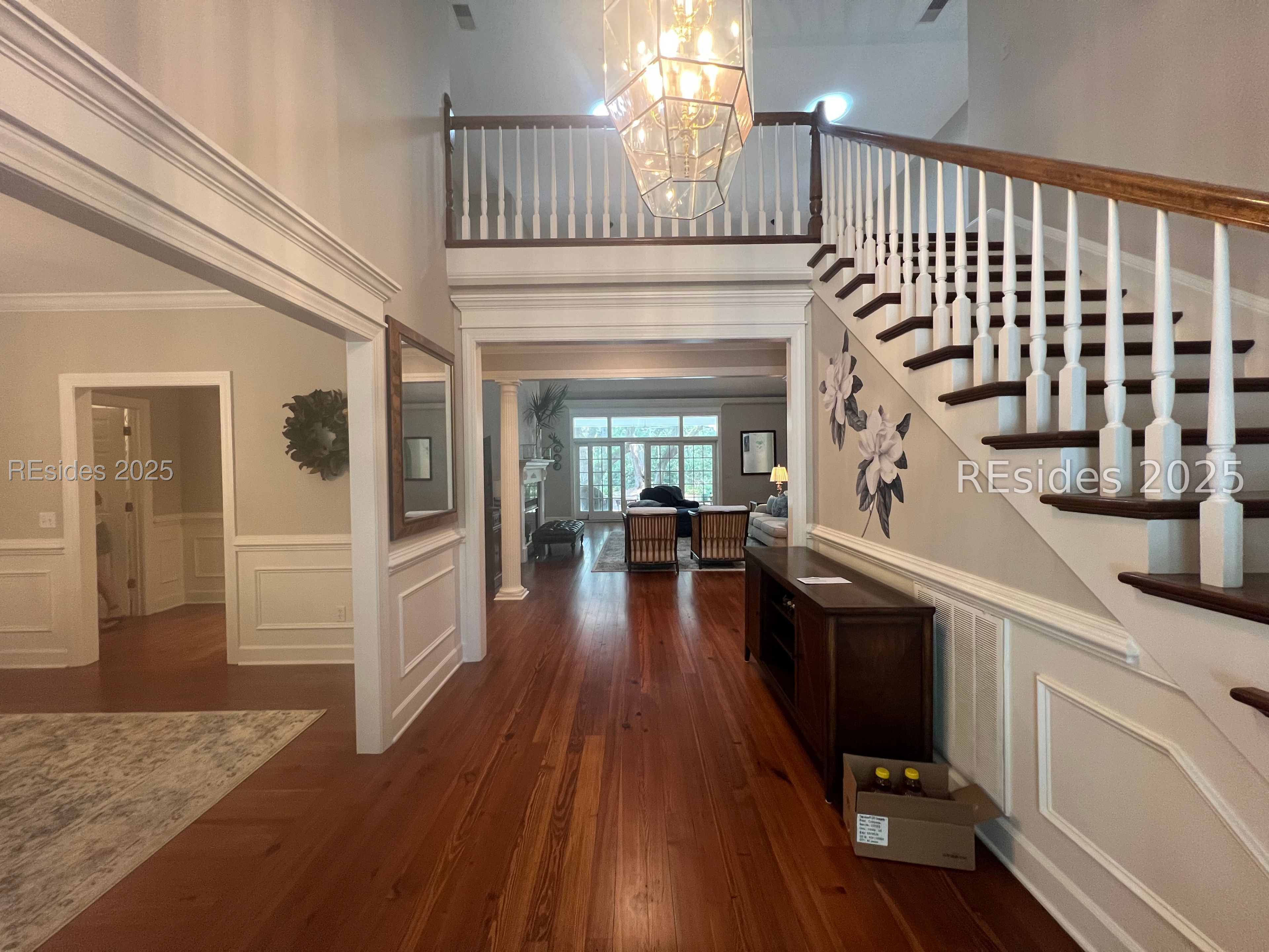 2 Canters Court