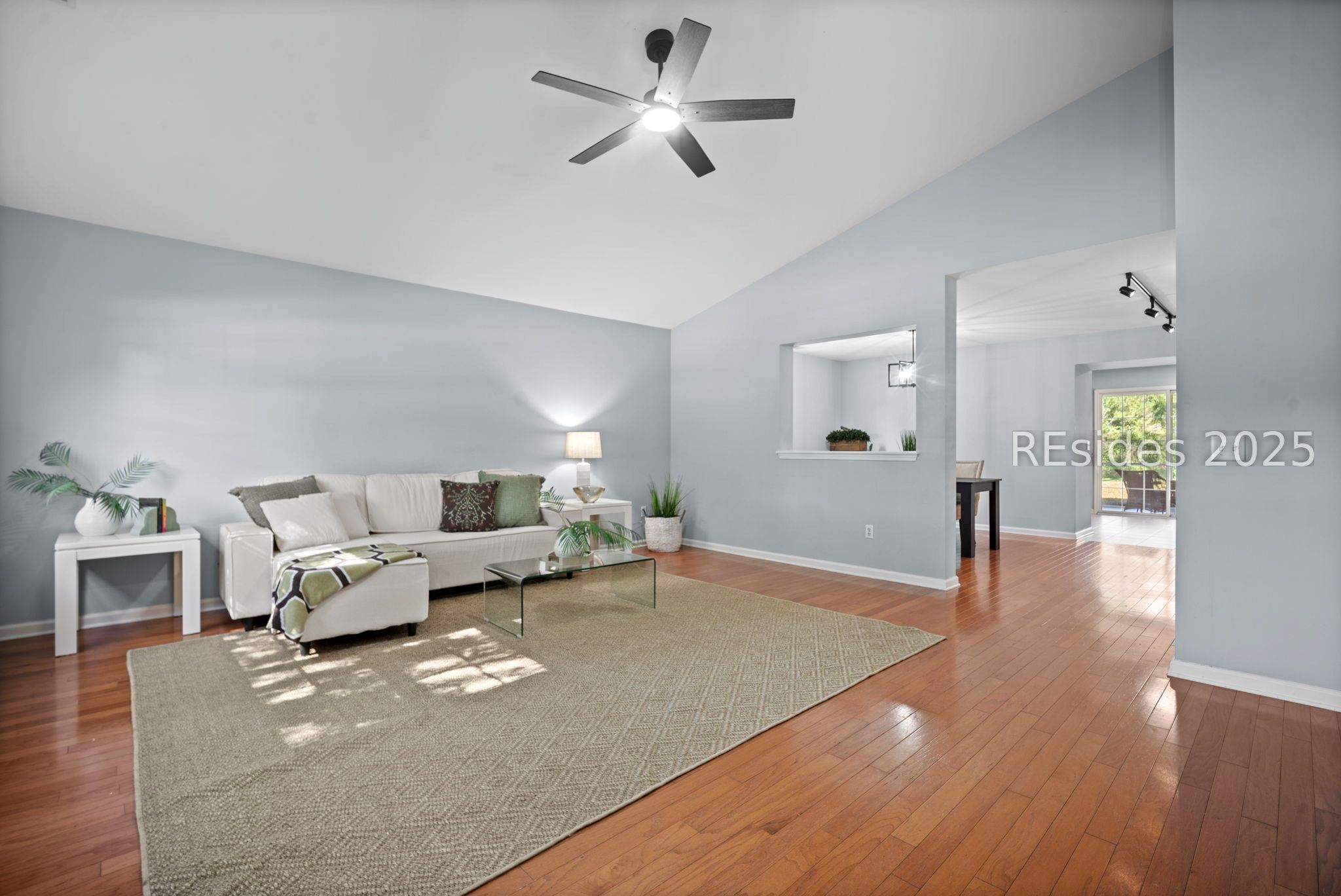 102 Pine Ridge Drive