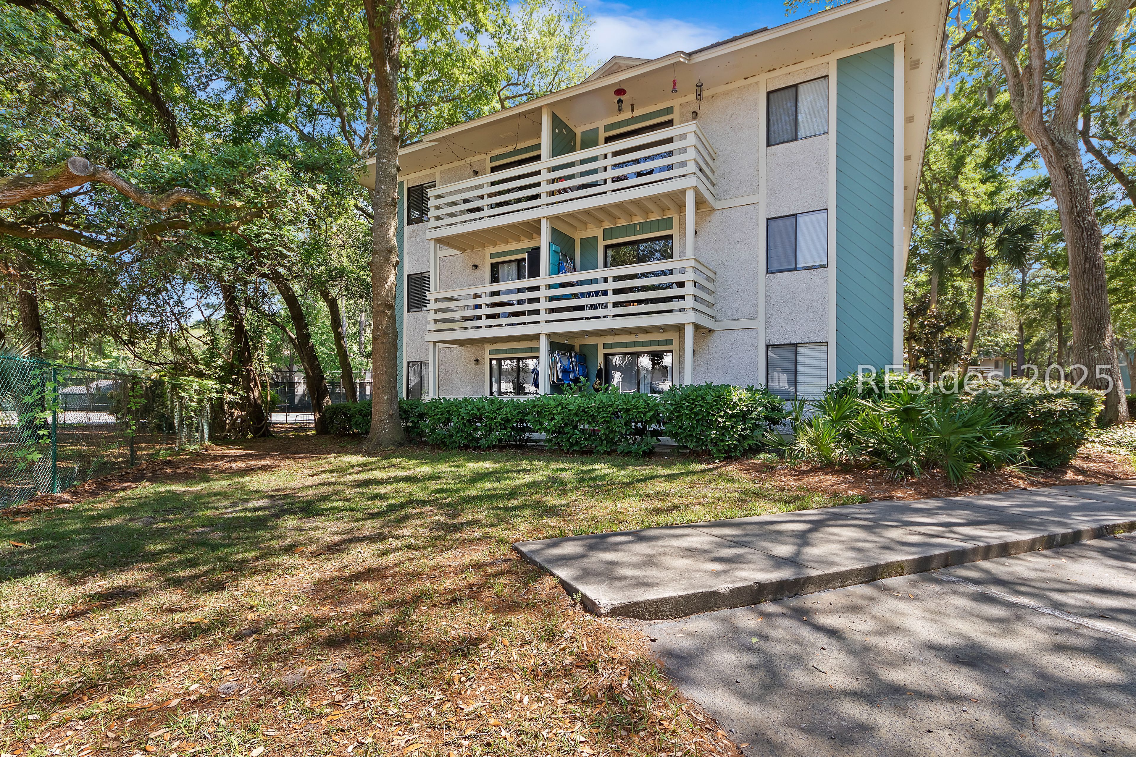 45 Folly Field Road Unit: 16L
