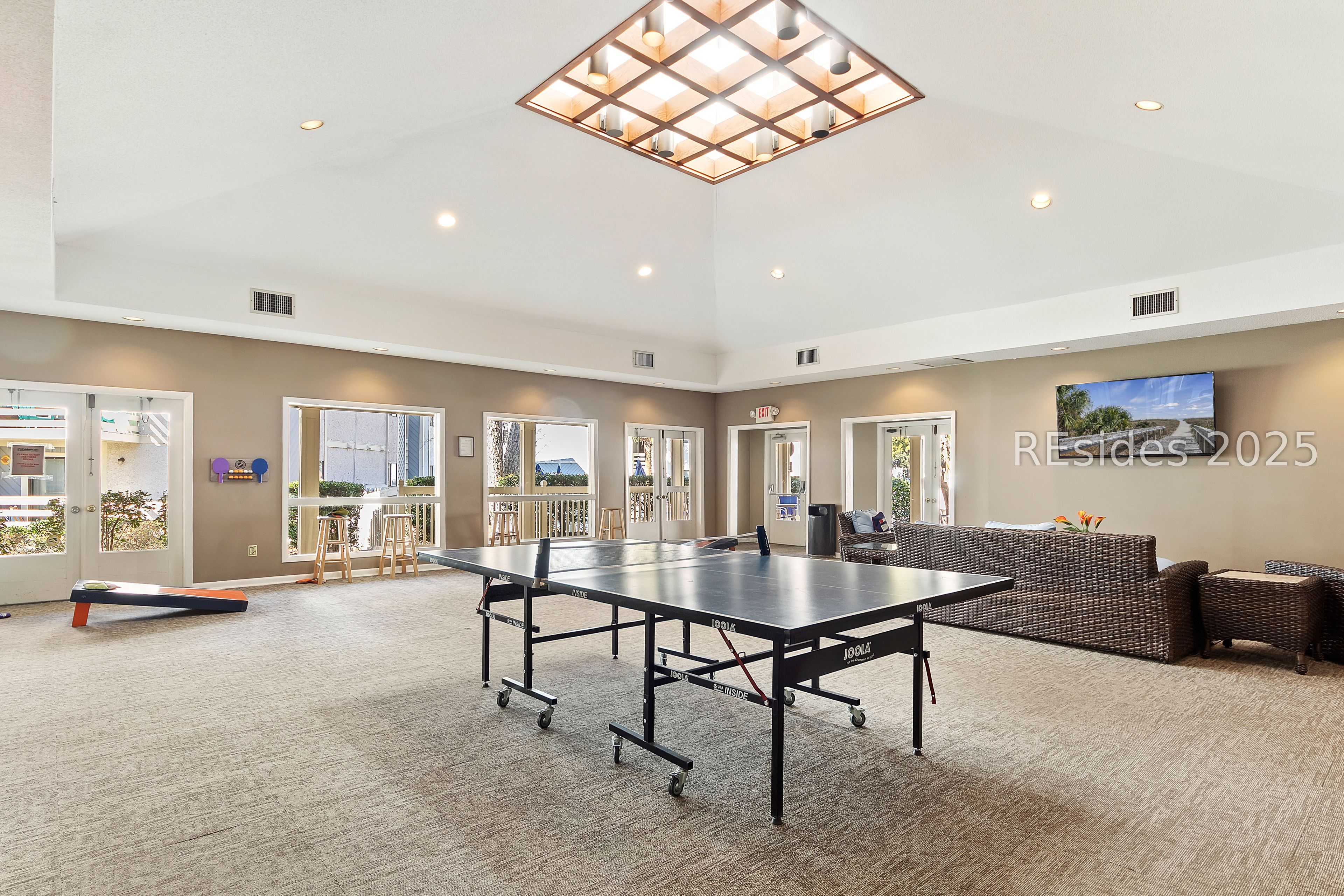 45 Folly Field Road Unit: 16L