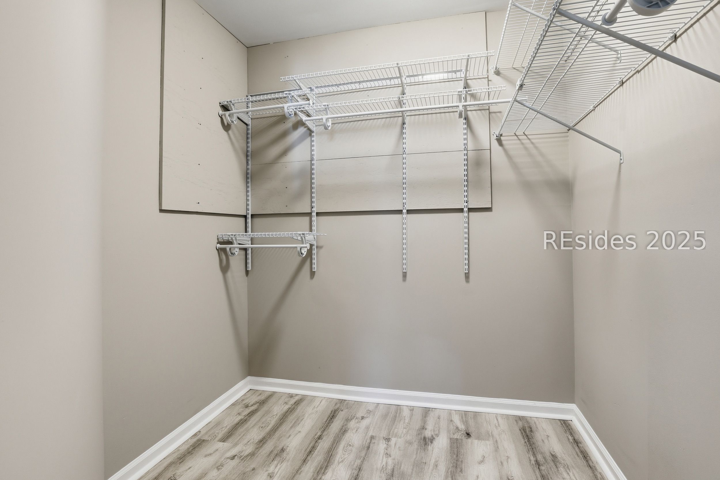 96 Mathews Drive Unit: 213