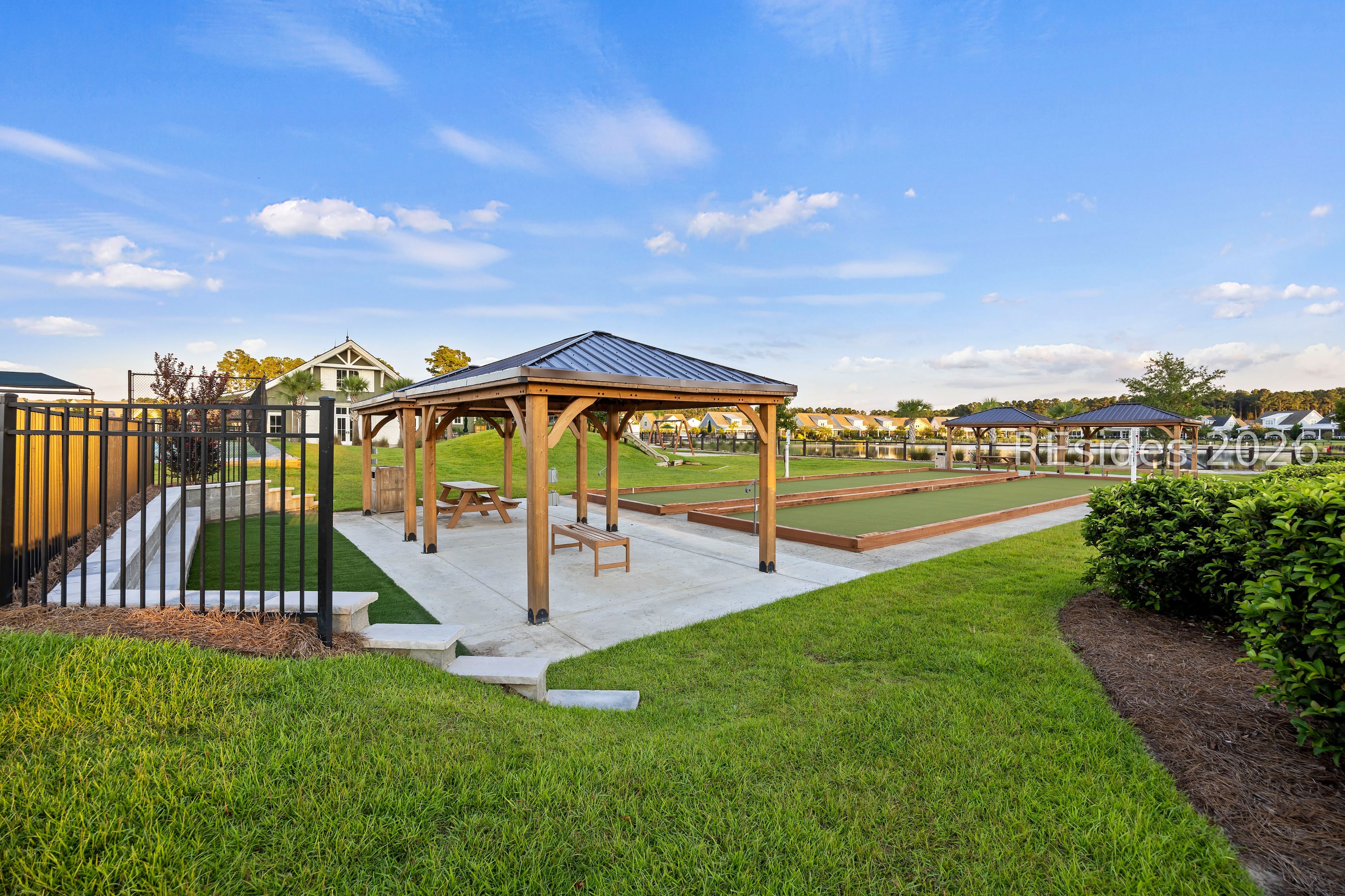 15 Little Pine Court