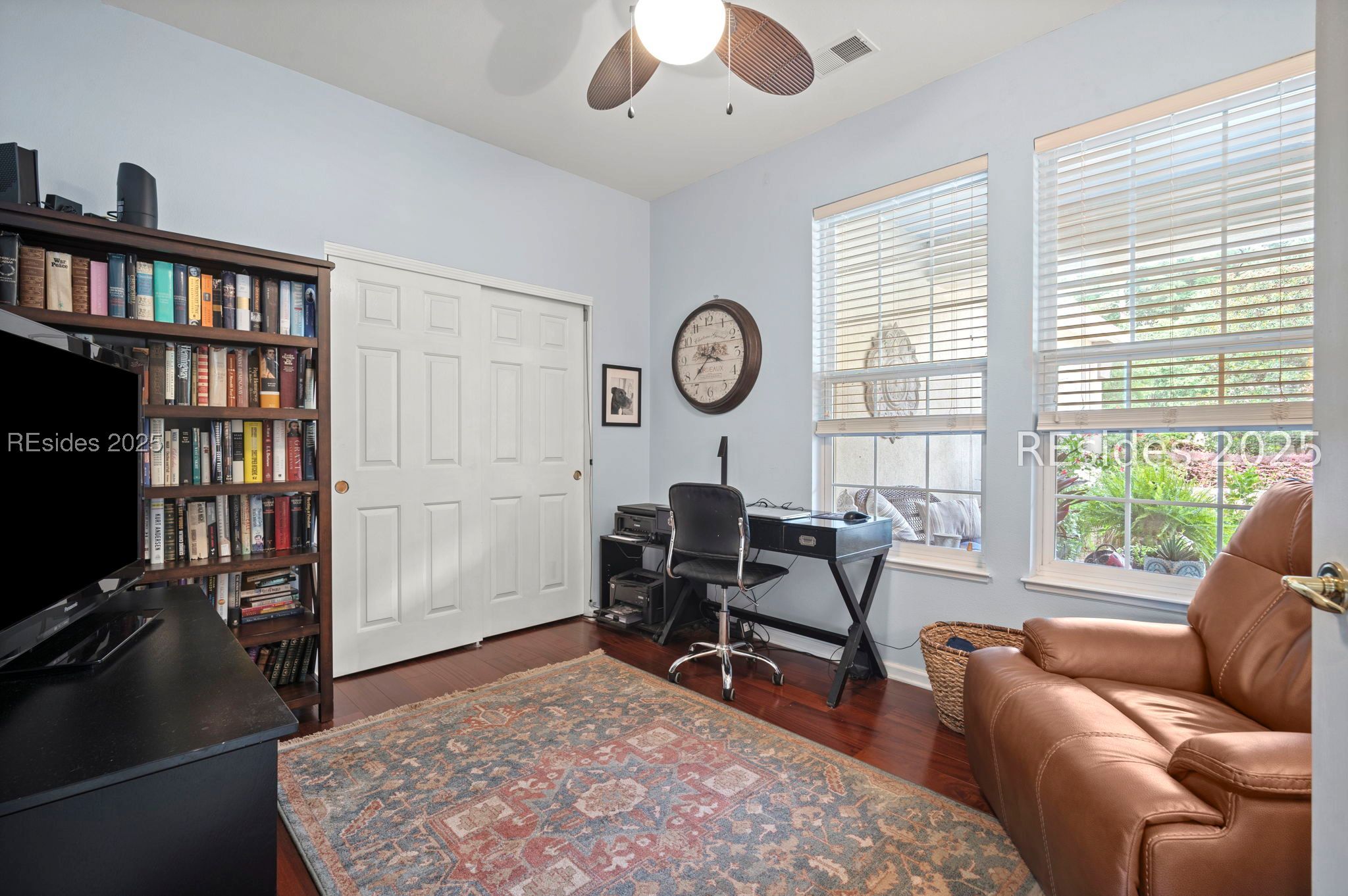 214 Hampton Circle