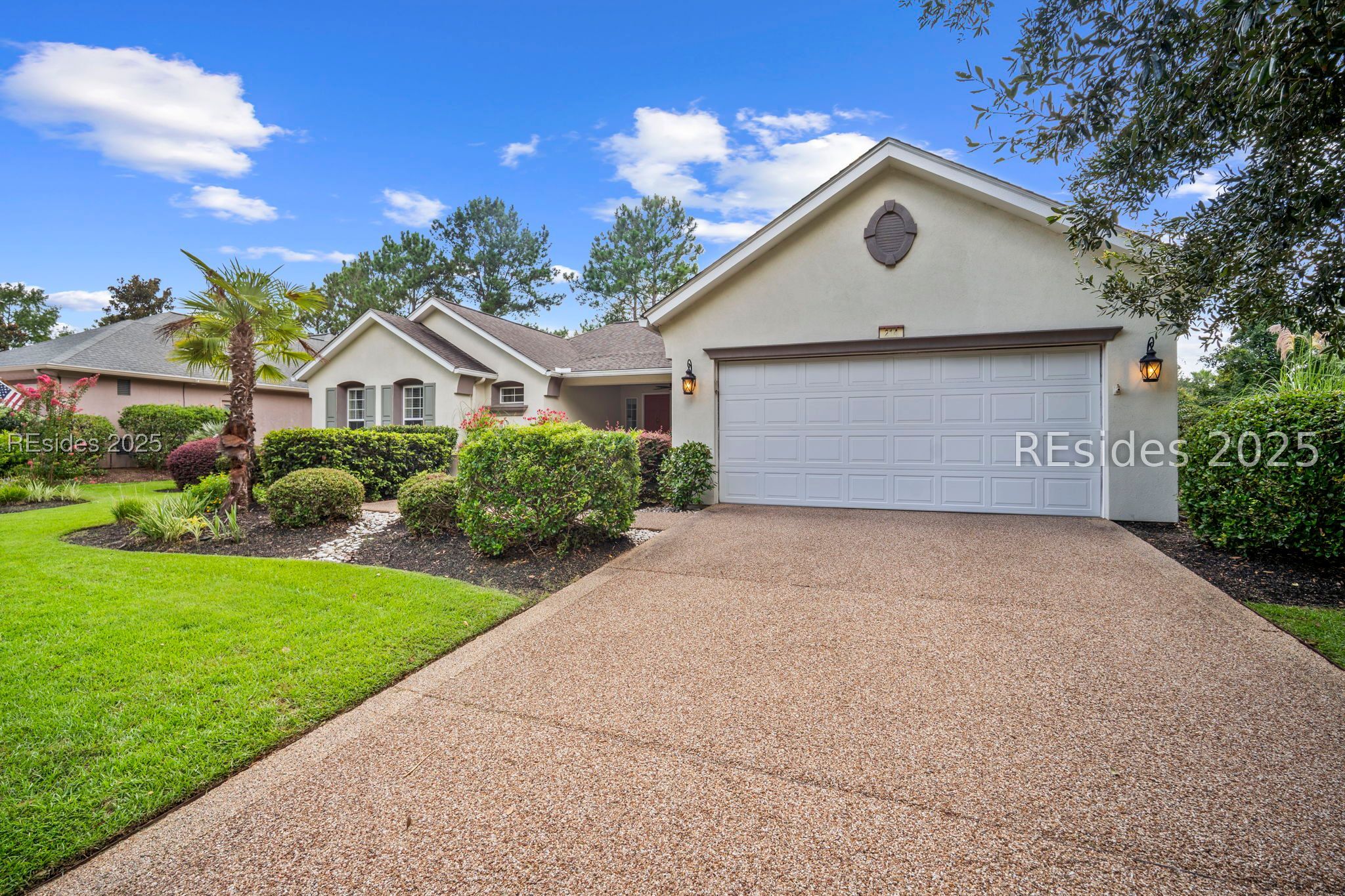 214 Hampton Circle