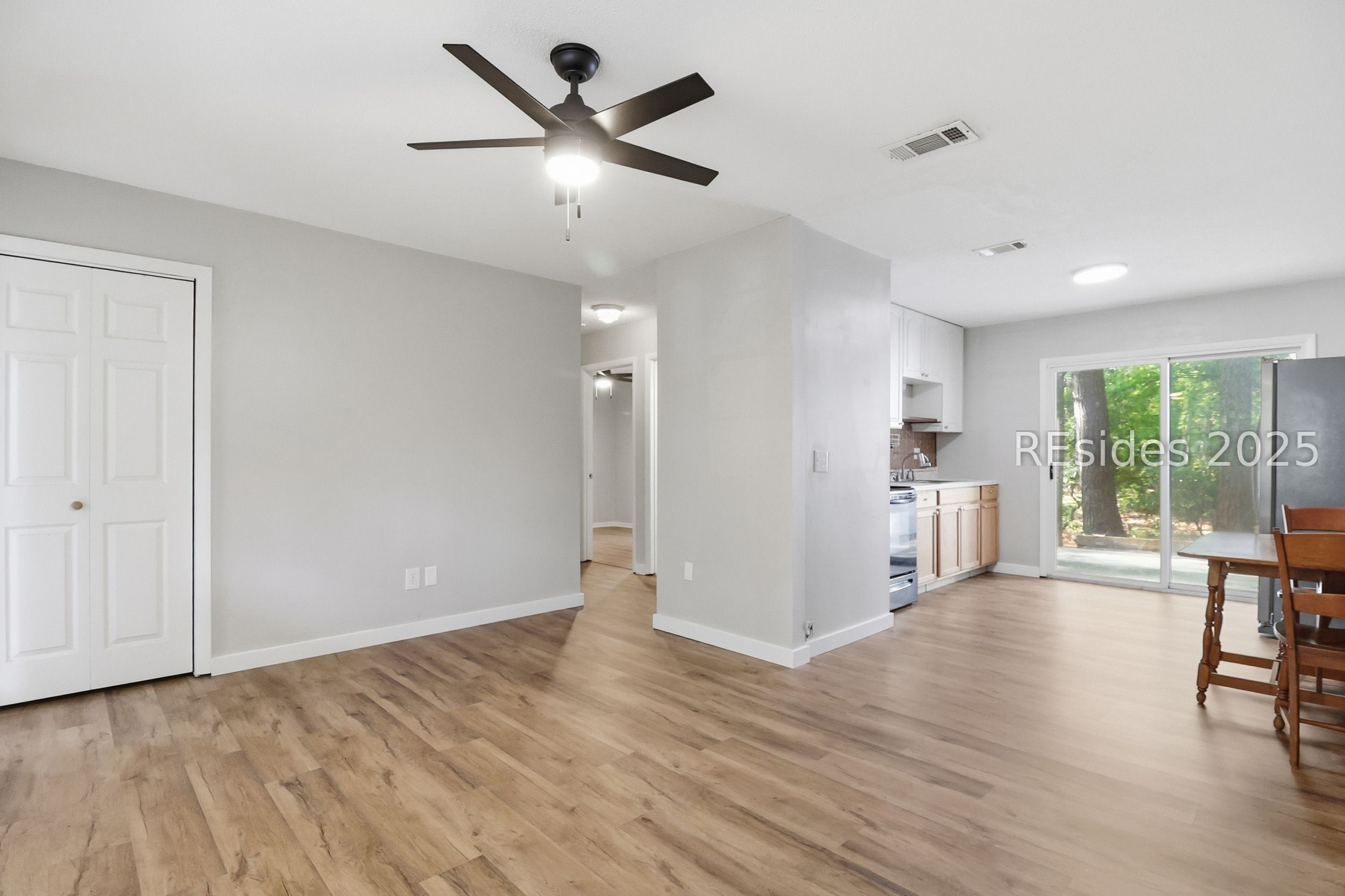 6 Point Comfort Road Unit: 9A