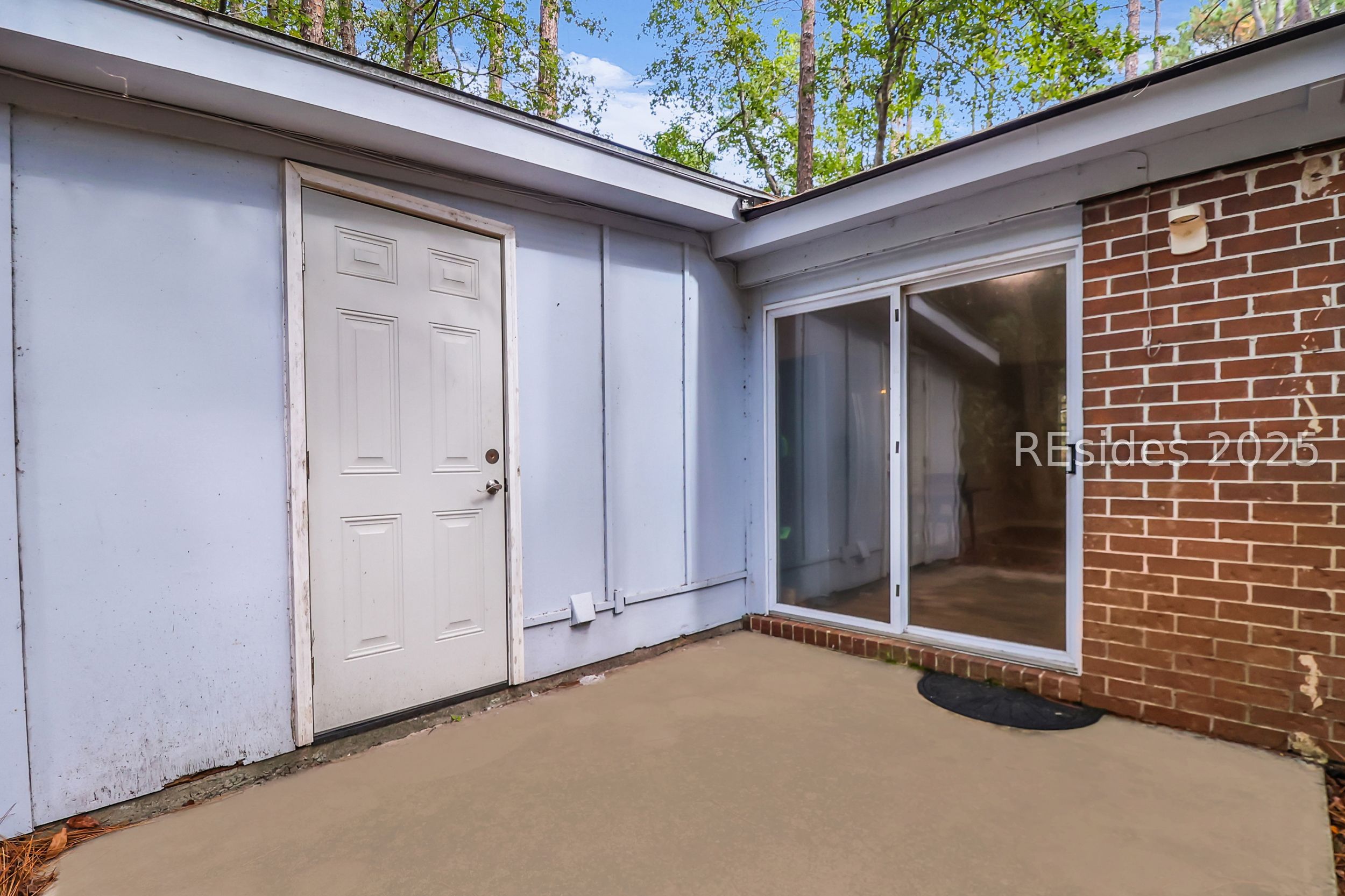 6 Point Comfort Road Unit: 9A