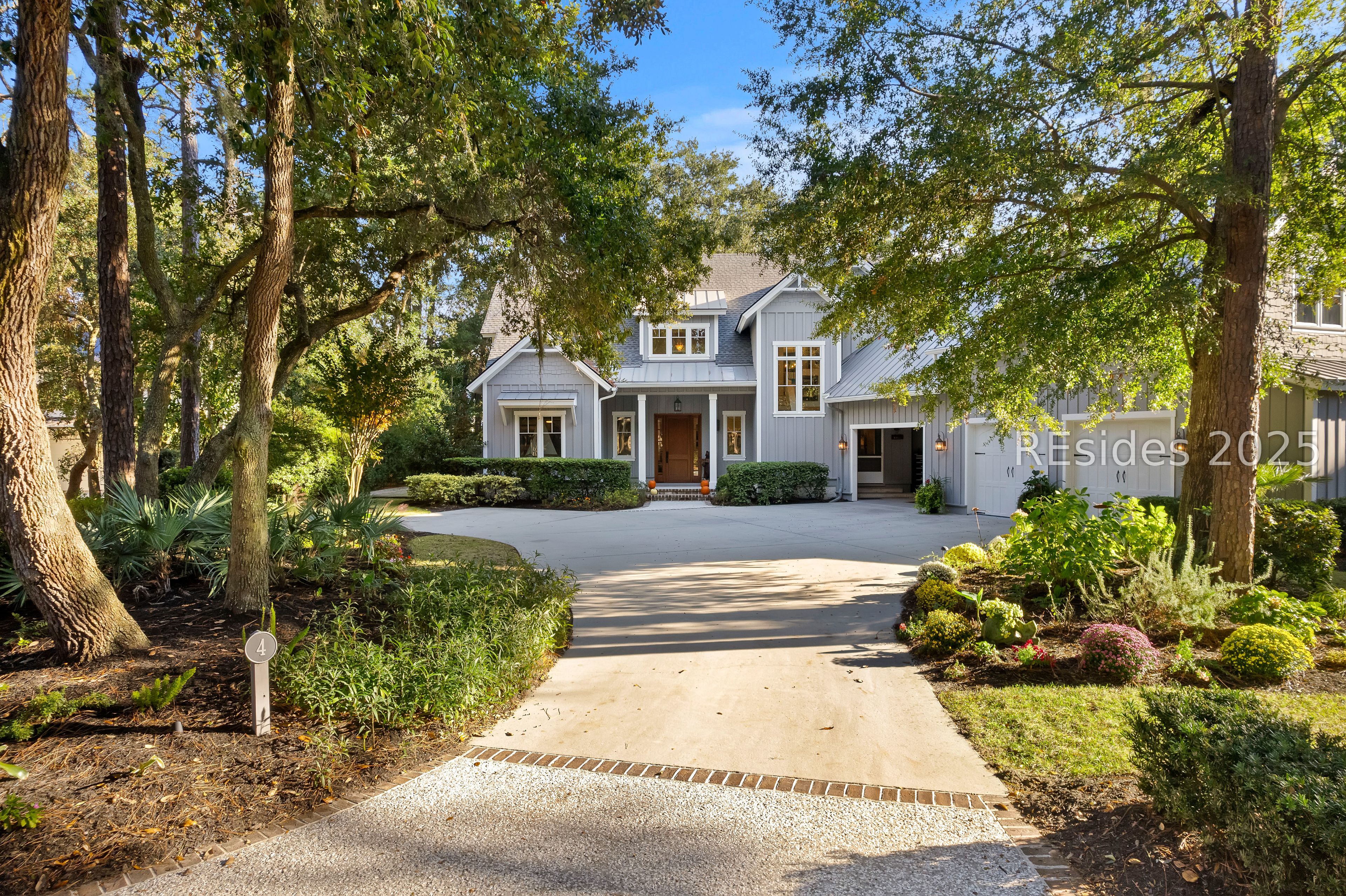 4 Heyward Place