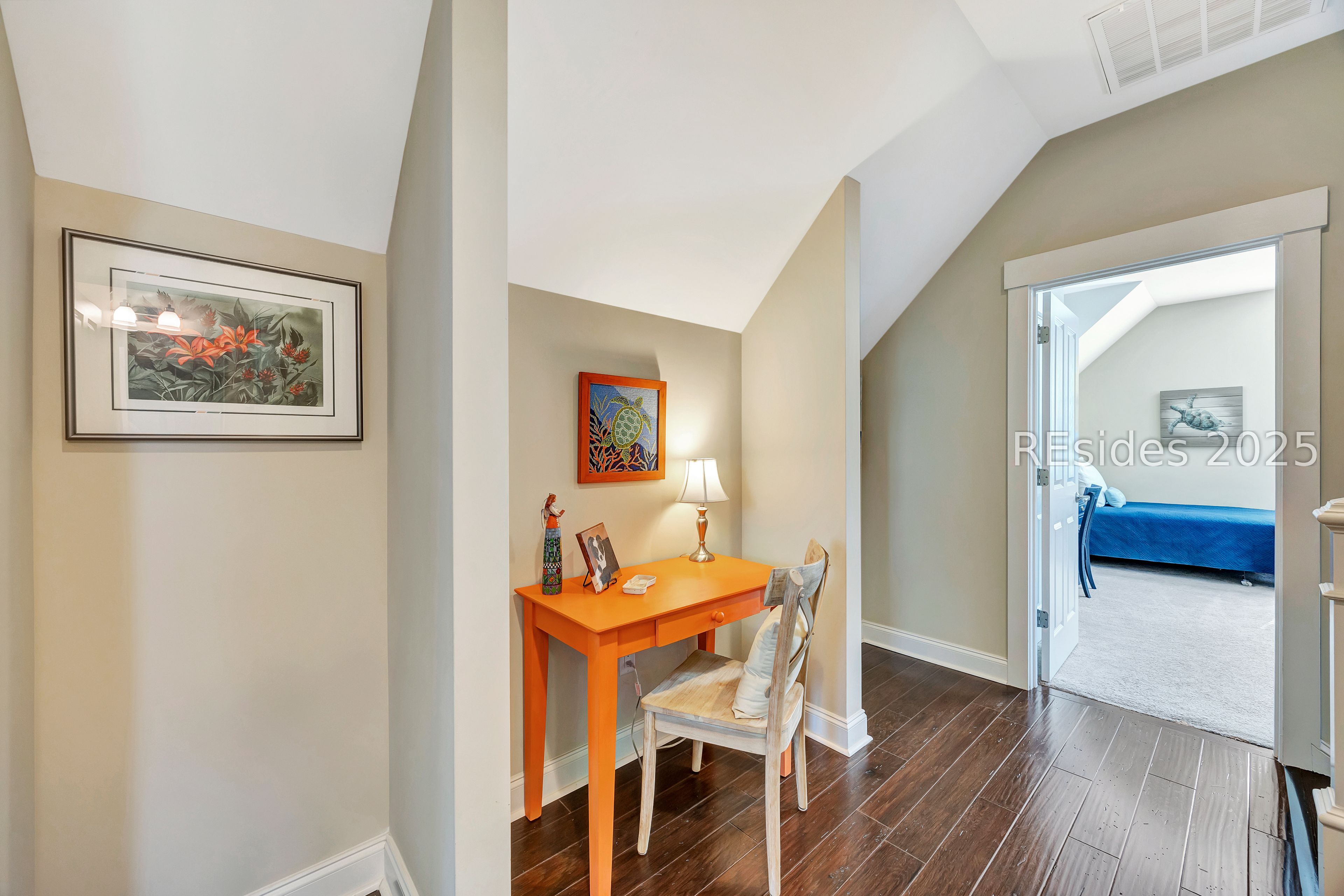 30 Tabby Shell Road
