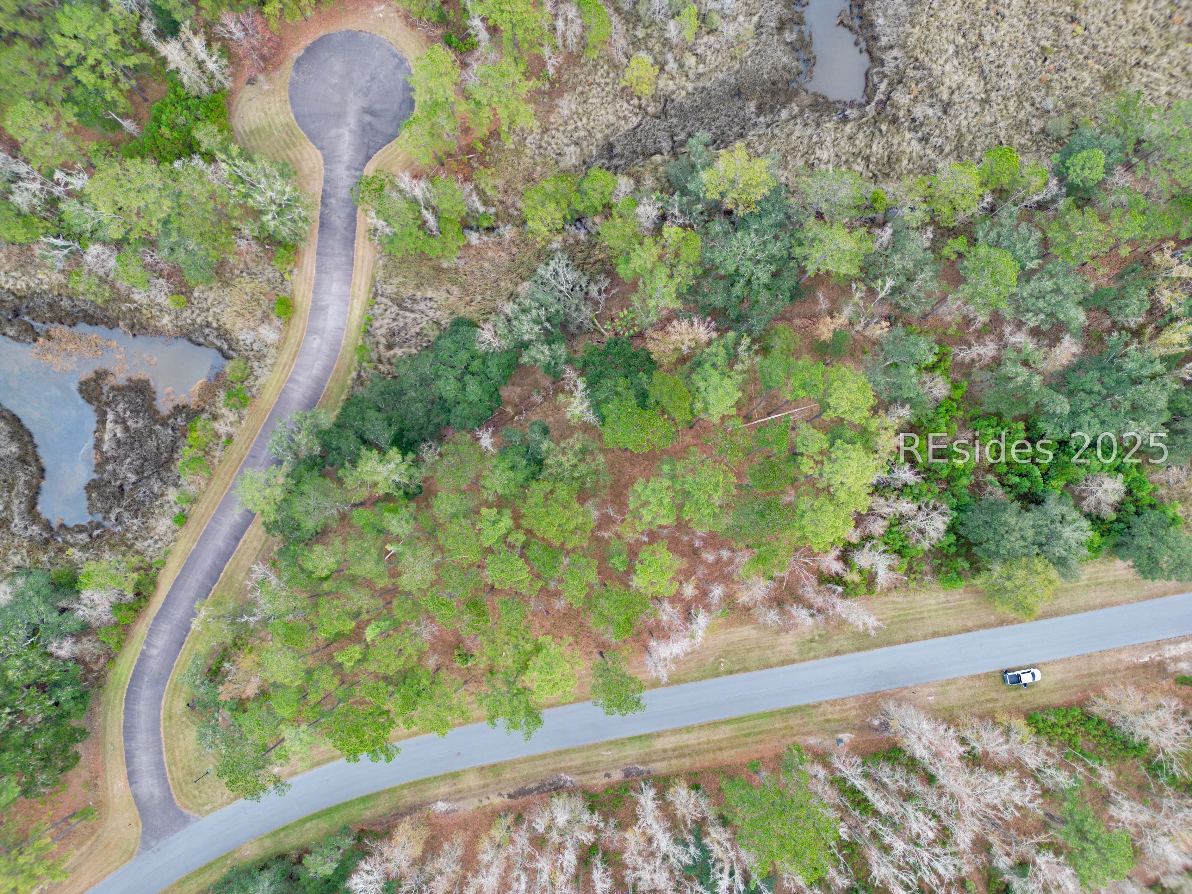 219 Hunters Loop