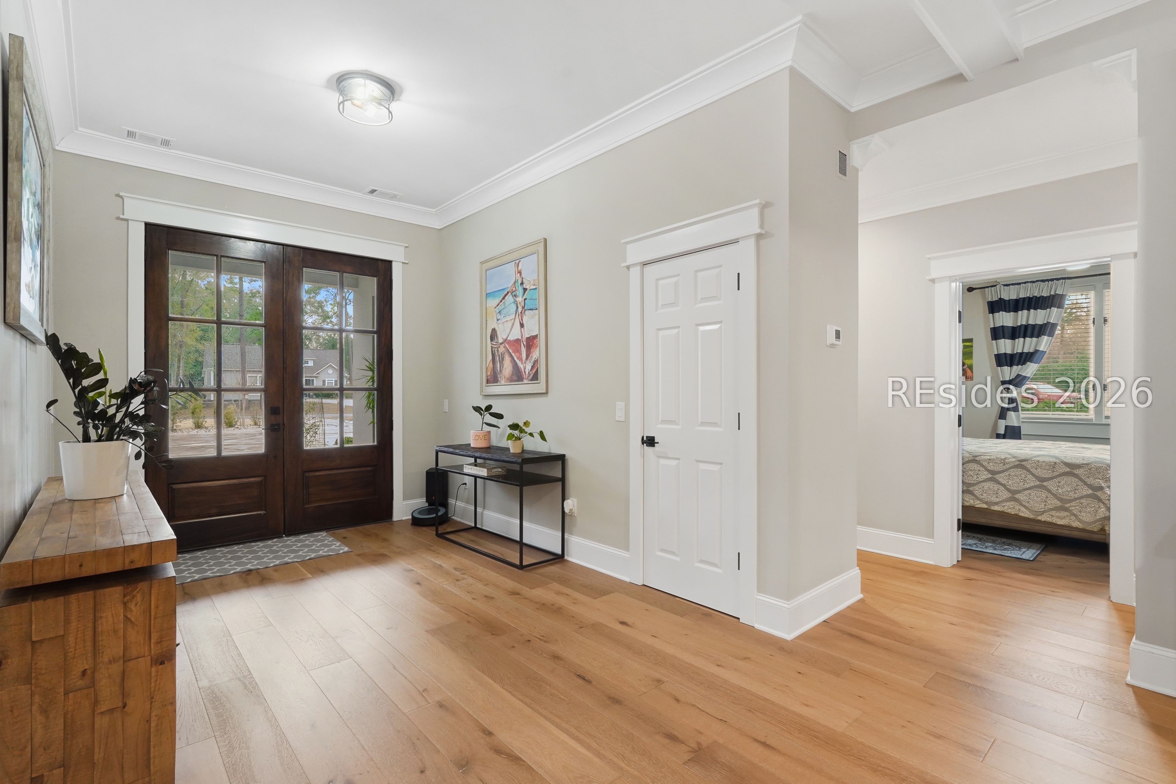 73 White Oaks Circle